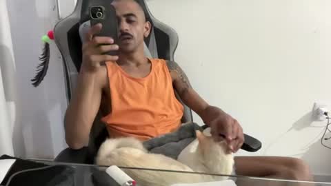 Snapshot of enjoythetrip chatting on July 2026 08:29:01 PM Luke online show from July 2026 08:29:01 PM