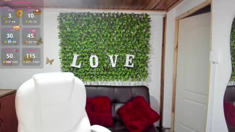 Snapshot of enma_clark chatting on December 2024 10:12:02 AM Enma clark online show from December 2024 10:12:02 AM