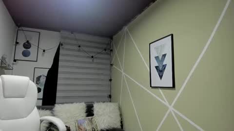 Snapshot of enma_clark chatting on October 2025 04:02:02 AM Enma clark online show from October 2025 04:02:02 AM