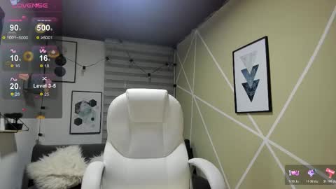 Snapshot of enma_clark chatting on November 2025 04:12:02 AM Enma clark online show from November 2025 04:12:02 AM