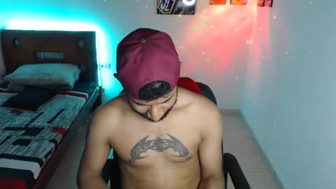 enriblack92 online show from December 2024 06:53:01 PM