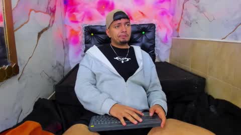 enrique online show from October 2025 11:49:02 AM