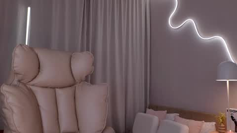 Snapshot of entya chatting on March 2026 05:22:01 AM entya online show from March 2026 05:22:01 AM