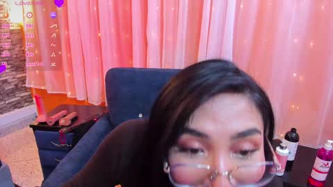 Snapshot of enyel_valmina chatting on February 2025 12:21:02 AM Enyel online show from February 2025 12:21:02 AM
