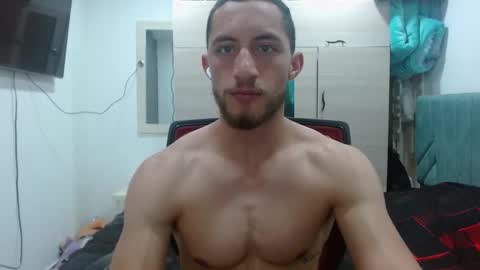 enzo_savage online show from September 2025 05:50:01 PM