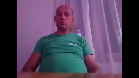 Snapshot of epu17 chatting on September 2025 06:46:01 PM epu17 online show from September 2025 06:46:01 PM