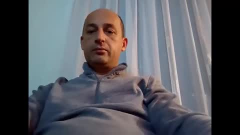 Snapshot of epu17 chatting on October 2025 07:14:02 PM epu17 online show from October 2025 07:14:02 PM