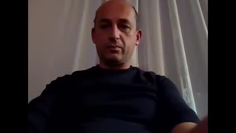 Snapshot of epu17 chatting on October 2025 05:44:02 PM epu17 online show from October 2025 05:44:02 PM