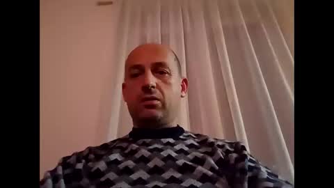 Snapshot of epu17 chatting on October 2025 07:15:02 PM epu17 online show from October 2025 07:15:02 PM