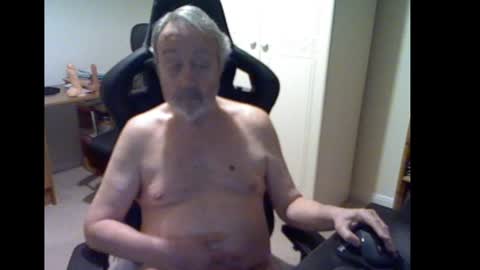 erasmus_d online show from February 2025 06:49:02 PM