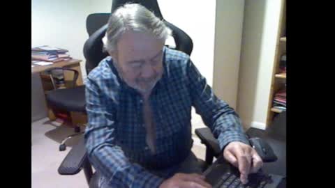 erasmus_d online show from January 2026 05:39:01 PM