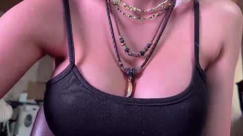 Alissa online show from July 2026 01:02:01 PM