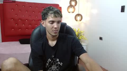 eric_oslo online show from January 2026 07:08:01 PM