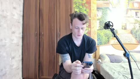 Snapshot of eric_the_vikking chatting on September 2025 07:34:02 AM Eric online show from September 2025 07:34:02 AM