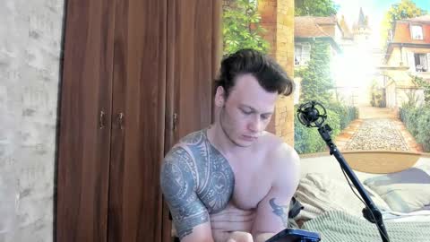 Snapshot of eric_the_vikking chatting on October 2025 08:59:02 AM Eric online show from October 2025 08:59:02 AM
