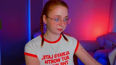 Snapshot of erica_nelson chatting on April 2026 01:16:02 AM Erica 3 online show from April 2026 01:16:02 AM