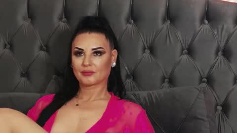 Erica online show from December 2024 10:10:02 PM