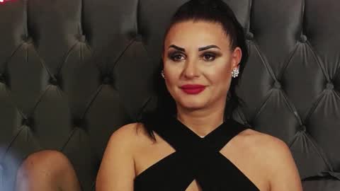 Erica online show from February 2025 08:07:02 PM