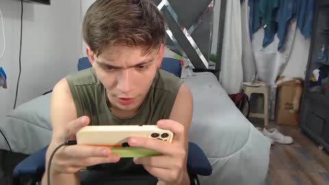 Snapshot of erick_de_rossee chatting on December 2024 11:24:01 PM erick_de_rossee online show from December 2024 11:24:01 PM