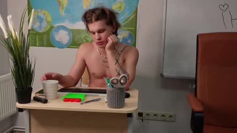 ERICK GRANT online show from December 2024 12:12:01 AM