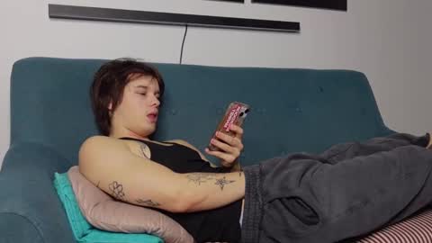 ERICK GRANT online show from March 2025 05:00:02 PM