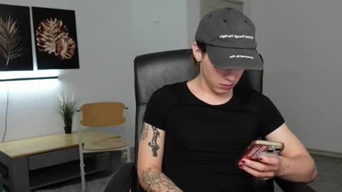 ERICK GRANT online show from September 2025 09:14:02 PM