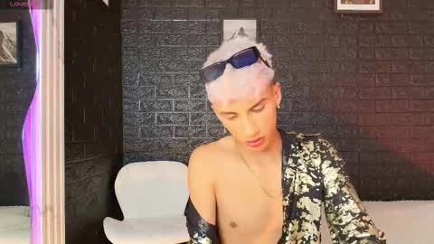 Snapshot of erick_velveth chatting on October 2025 06:33:01 AM erick online show from October 2025 06:33:01 AM