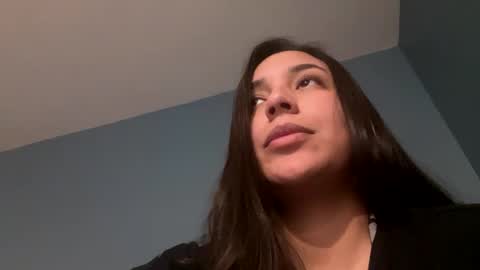 Snapshot of erickavee21 chatting on December 2024 09:10:01 AM ErickaVee online show from December 2024 09:10:01 AM