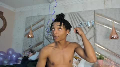 Snapshot of erickcarmack chatting on February 2025 04:28:02 AM Erick online show from February 2025 04:28:02 AM