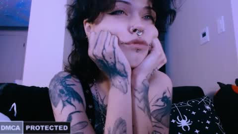 Snapshot of erii_xoxo chatting on March 2026 06:13:02 AM Rainbow on your spoon online show from March 2026 06:13:02 AM