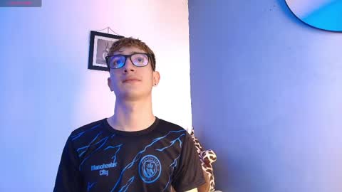 I am Erik online show from May 2026 07:41:02 PM