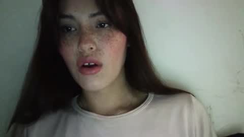 Erika online show from November 2025 10:19:01 PM