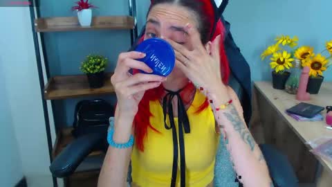 Snapshot of erika_stevens chatting on April 2026 04:37:02 PM E R I K A - SAGITARIO..... online show from April 2026 04:37:02 PM