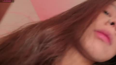 Erika Benz online show from November 2025 12:28:02 PM