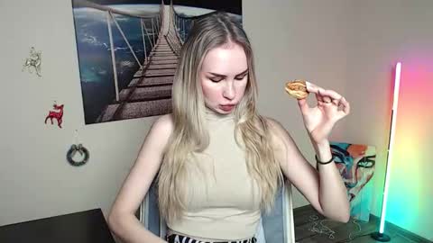 Erika online show from January 2026 01:39:01 PM