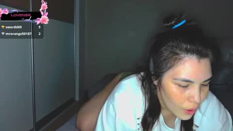 Snapshot of erikagloss chatting on November 2025 01:22:01 PM ErikaGloss online show from November 2025 01:22:01 PM