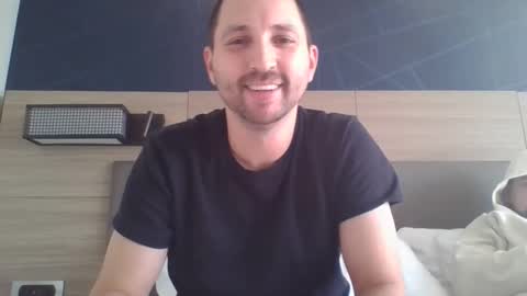 e online show from December 2025 08:17:01 PM