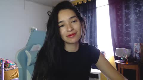 erina_1 online show from December 2024 03:00:02 PM