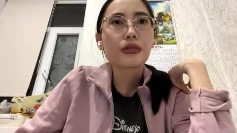 Luna online show from June 2026 08:10:02 PM