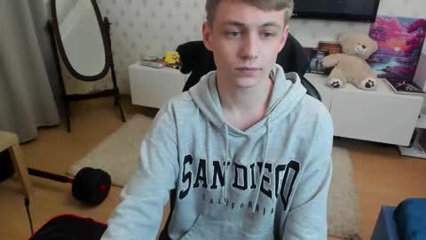 Max online show from December 2025 10:07:01 PM