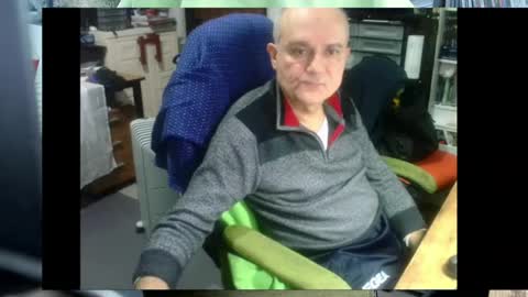 Snapshot of ernello chatting on June 2026 07:23:02 PM ernello online show from June 2026 07:23:02 PM
