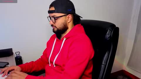 ernesto rodriguez 82 online show from October 2025 06:37:01 AM