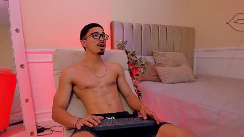 Snapshot of eros_becker_ chatting on March 2026 05:23:01 AM eros_becker_ online show from March 2026 05:23:01 AM