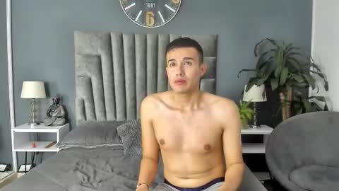 Eros Mancini online show from October 2025 11:43:01 AM