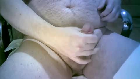 erospimentel online show from November 2025 02:32:01 AM