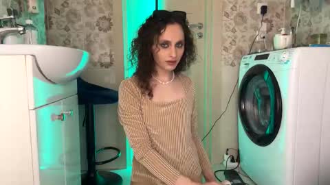 Rachel Rach online show from January 2026 04:22:02 PM