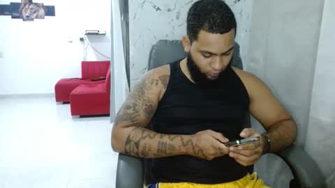 Snapshot of eroticoblack chatting on April 2026 04:32:02 AM Eroticoblack online show from April 2026 04:32:02 AM