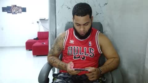 Snapshot of eroticoblack chatting on April 2026 04:18:02 AM Eroticoblack online show from April 2026 04:18:02 AM