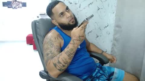 Snapshot of eroticoblack chatting on April 2026 04:49:02 AM Eroticoblack online show from April 2026 04:49:02 AM