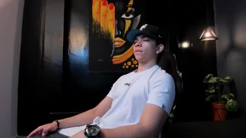 Eryon online show from December 2025 11:25:02 AM